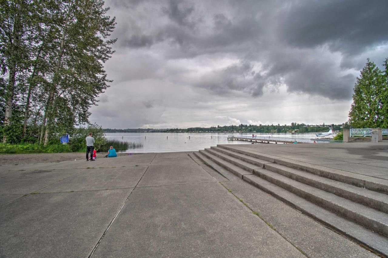 Charming Updated Retreat Walk To Lake Stevens! エクステリア 写真
