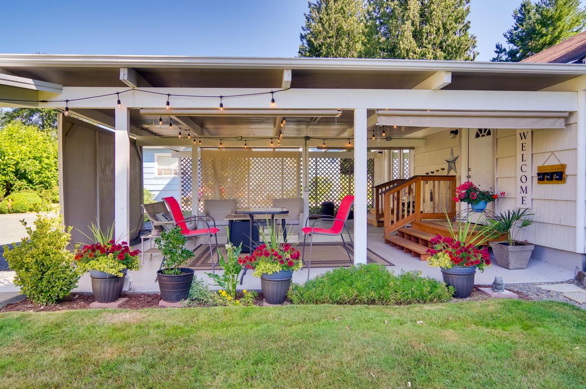 Charming Updated Retreat Walk To Lake Stevens! エクステリア 写真