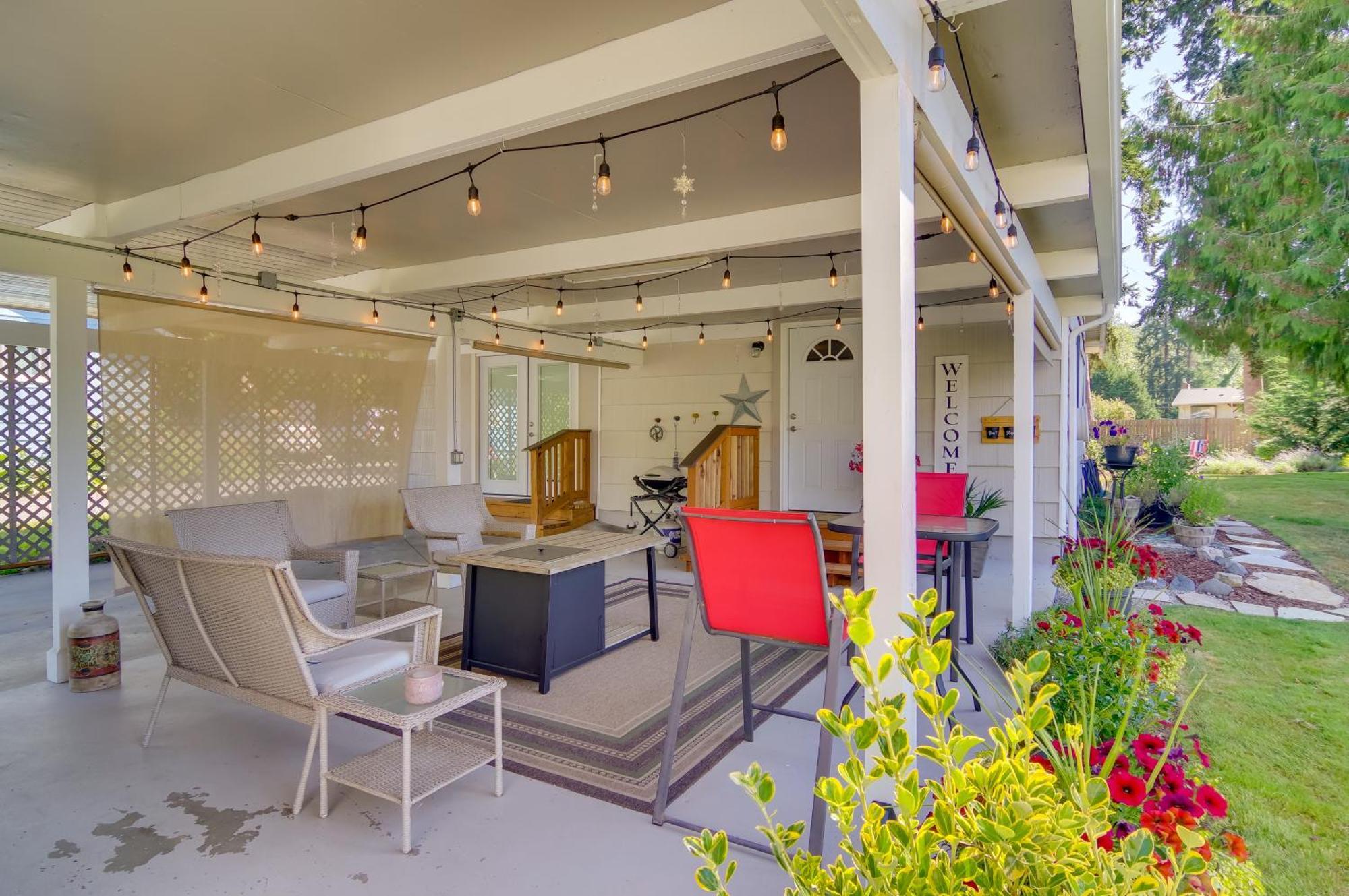 Charming Updated Retreat Walk To Lake Stevens! エクステリア 写真