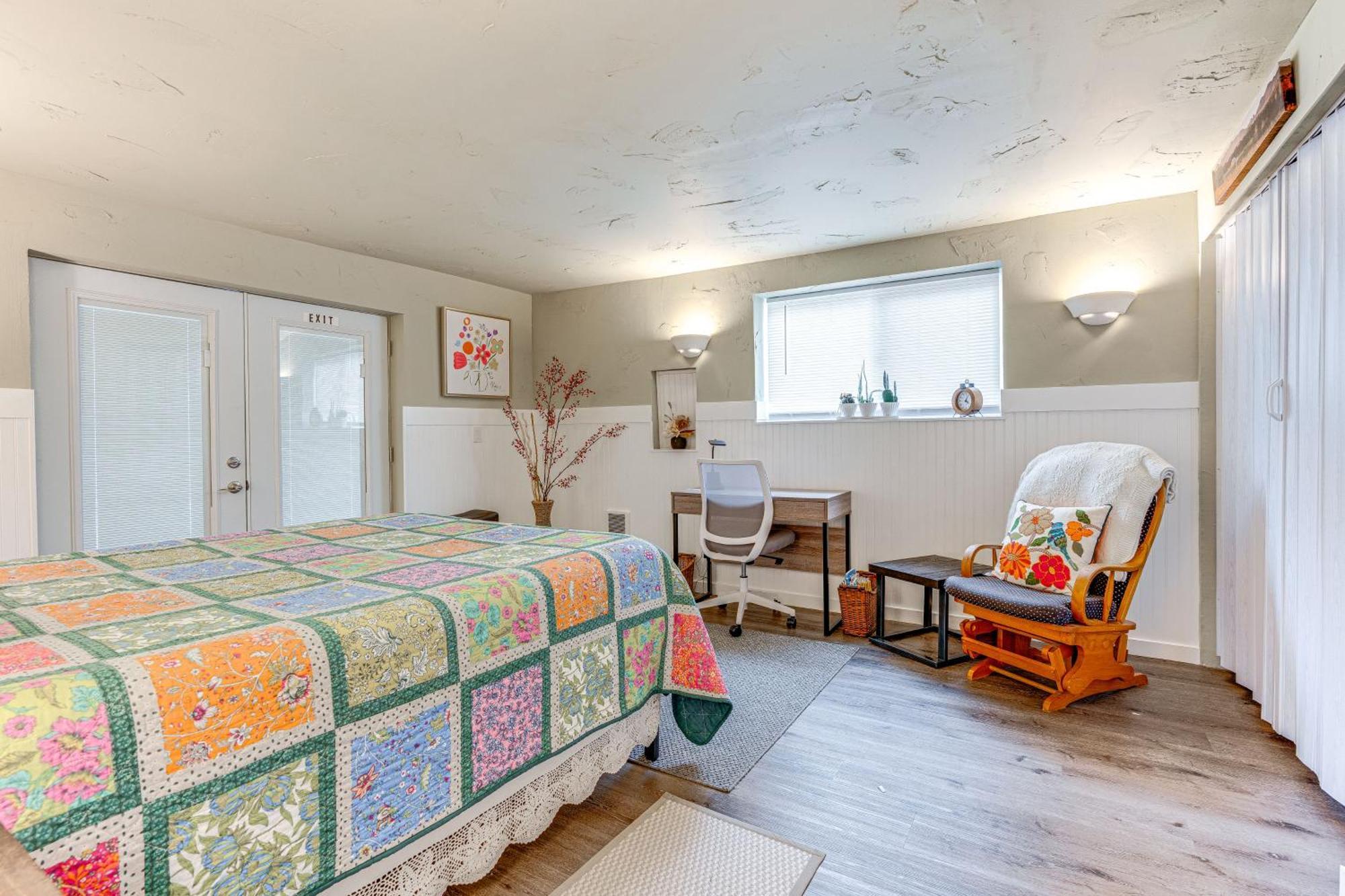 Charming Updated Retreat Walk To Lake Stevens! エクステリア 写真